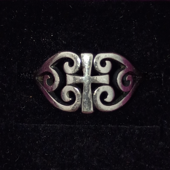 James Avery Scroll Heart Cross Ring Solid Sterling Silver Size 7.25 - Picture 1 of 8